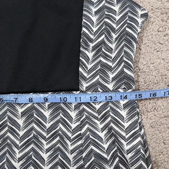 Metaphor dress Sleeveless black and white chevron size Medium - Picture 9 of 10